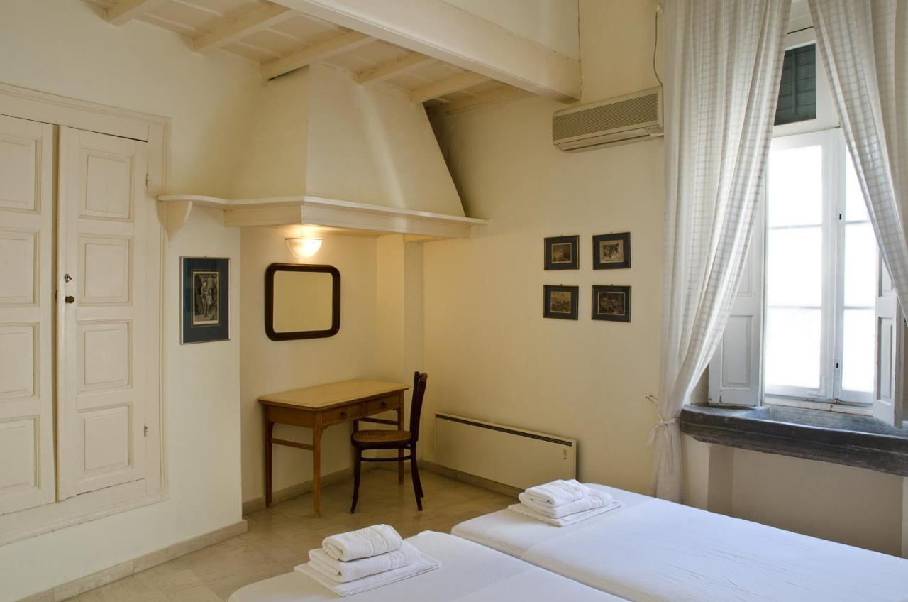 Hotel Omiros Ermoupoli Esterno foto