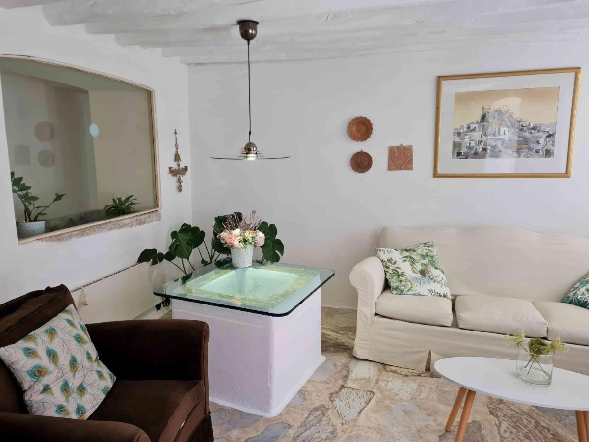 Hotel Omiros Ermoupoli Esterno foto