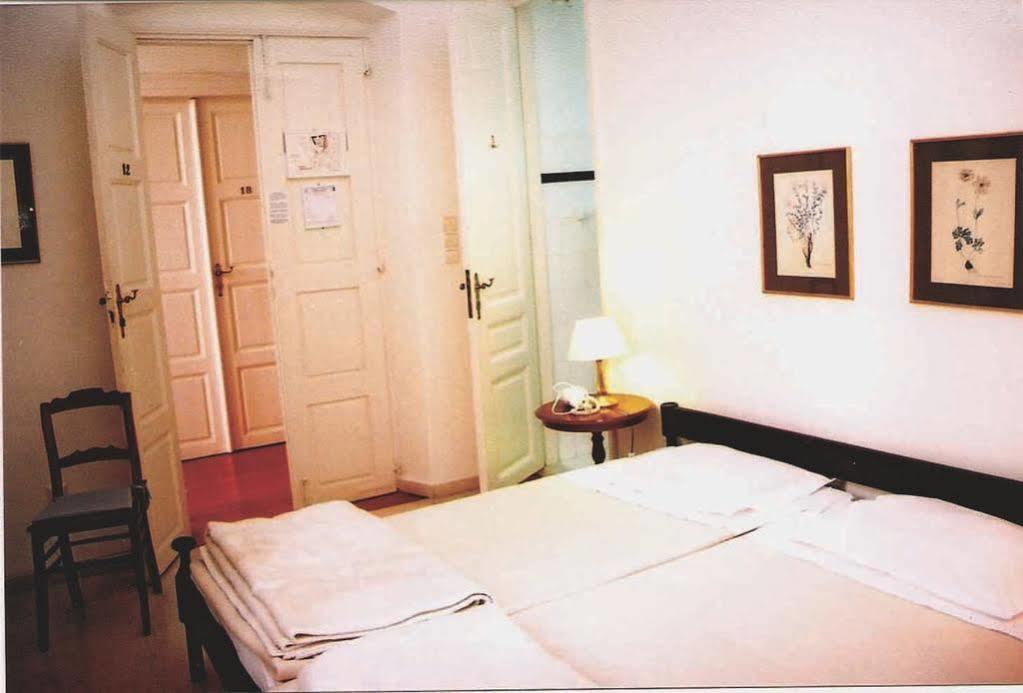 Hotel Omiros Ermoupoli Esterno foto