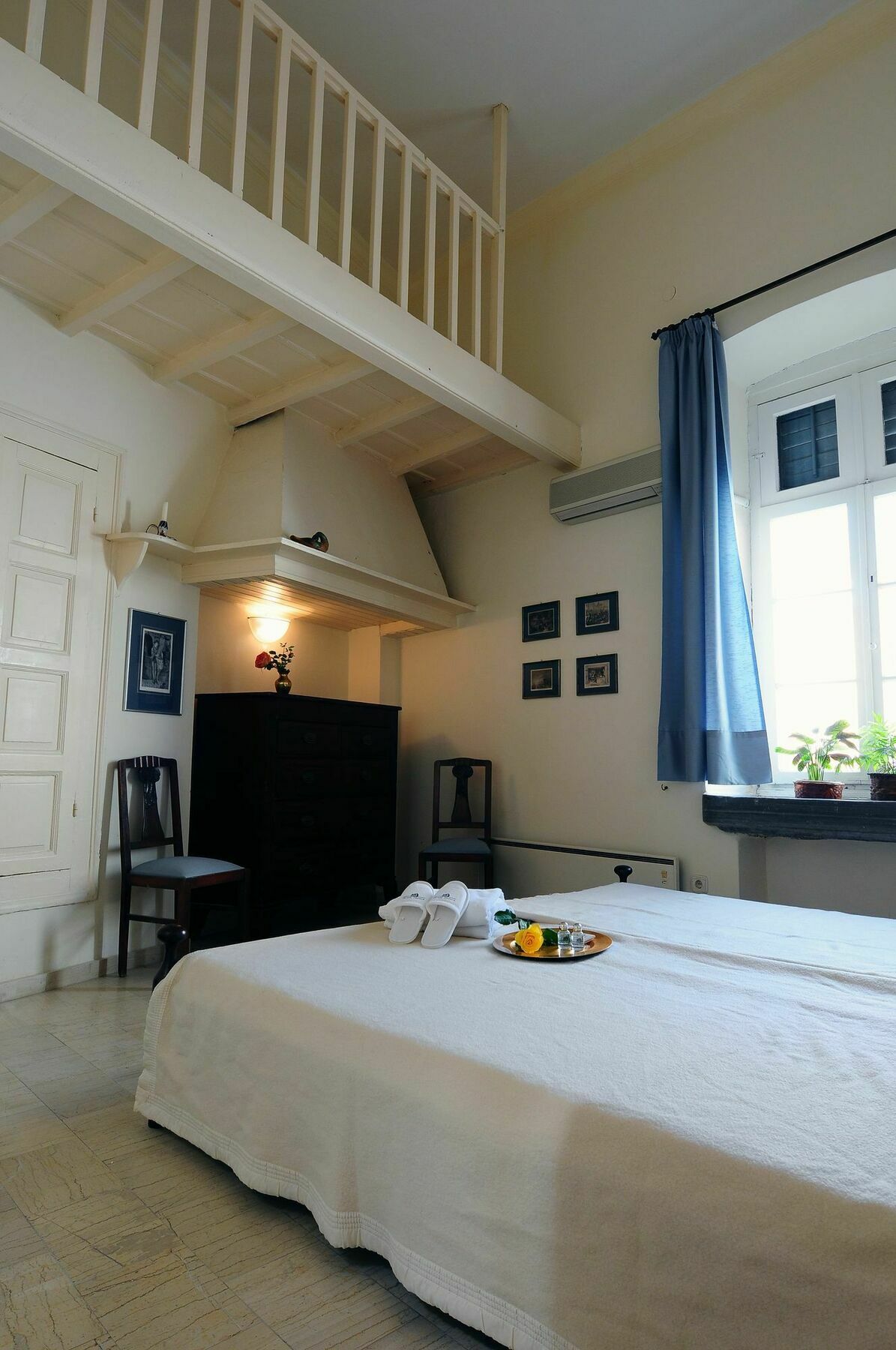 Hotel Omiros Ermoupoli Esterno foto